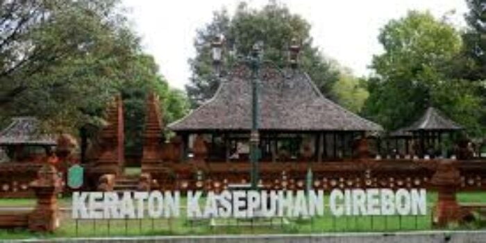 Keraton Peninggalan Kesultanan Cirebon