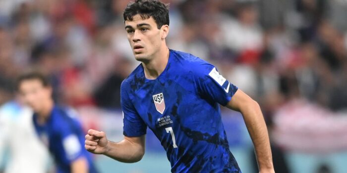 Legenda USMNT Eric Wynalda mengklaim ‘keretakan’ antara Gregg Berhalter & Gio Reyna