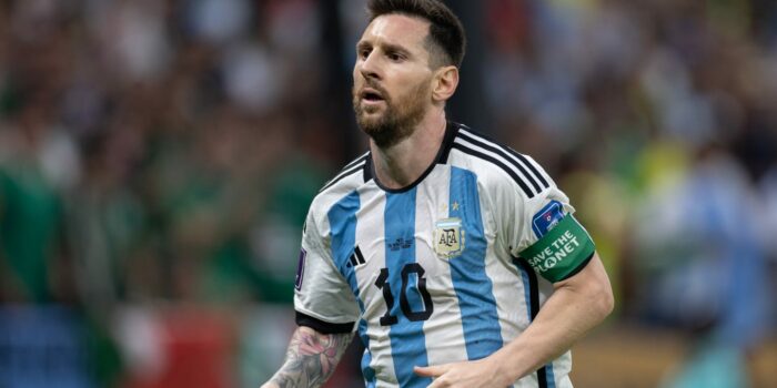 Canelo Alvarez mengancam Lionel Messi atas tuduhan menghina Meksiko