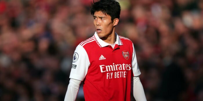 Takehiro Tomiyasu bisa saja bergabung dengan Barcelona
