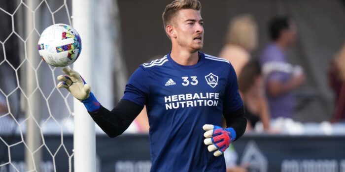 LA Galaxy merekrut kembali kiper Jonathan Klinsmann hingga musim MLS 2023