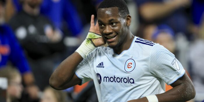 Aston Villa menyetujui kesepakatan  juta dengan Chicago Fire untuk transfer Jhon Duran
