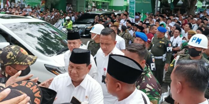 Saat Prabowo Subianto Diteriaki 'Presiden' di Harlah Seabad NU di Sidoarjo