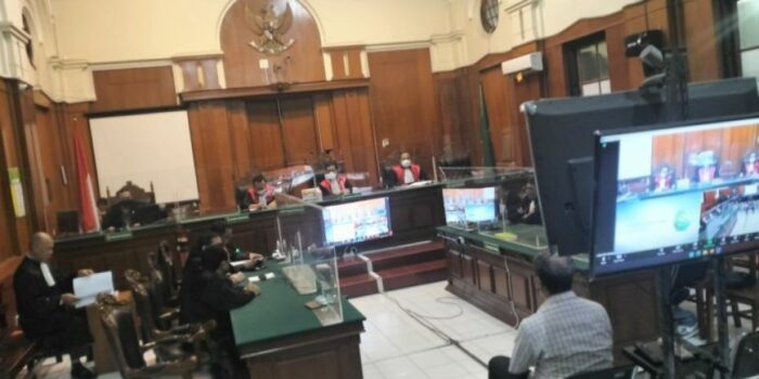 Sidang Tragedi Kanjuruhan, Saksi Anggota Brimob Sebut Steward Tak Mampu Kendalikan Suporter