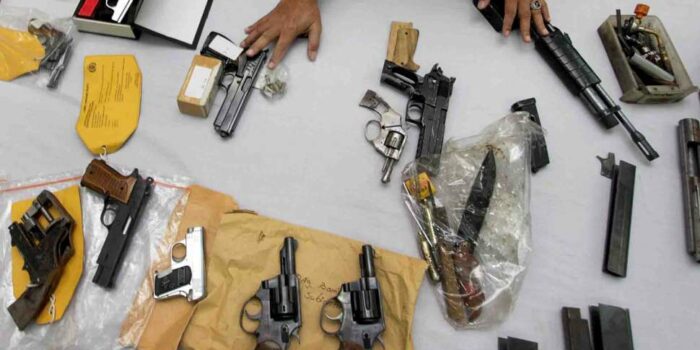 Sindikat Jual Beli Senpi Sidoarjo, Paket Spare Part Isinya Senjata Api – Berita Jatim