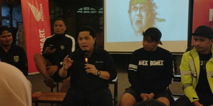 Erick Thohir Datangi Bonek Mania, Ajak Para Bonek Ikut Jambore Suporter