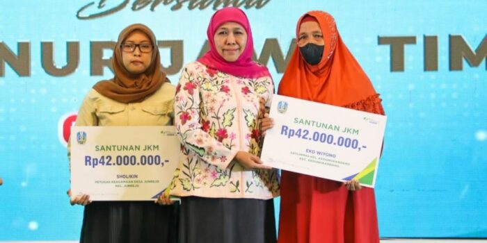 Dinilai Sebagai Penguat Ekonomi Pesantren, Gubernur Khofifah: Santri Dapat Kesempatan untuk Perkaya Pembelajaran – Berita Jatim