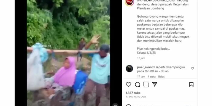 Viral Video Warga Gotong Tandu Wanita Sakit ke Puskesmas Lewat Jalan Berlumpur di Jombang