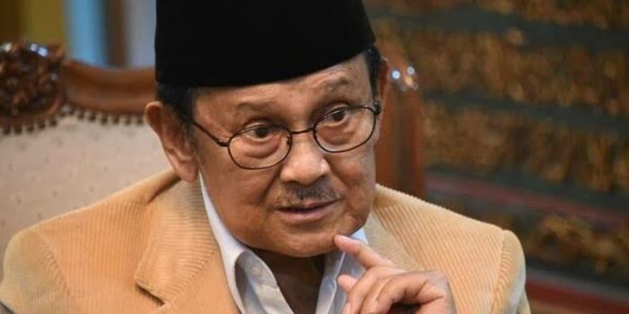 Biografi Habibie Singkat dan Lengkap – Sejarah
