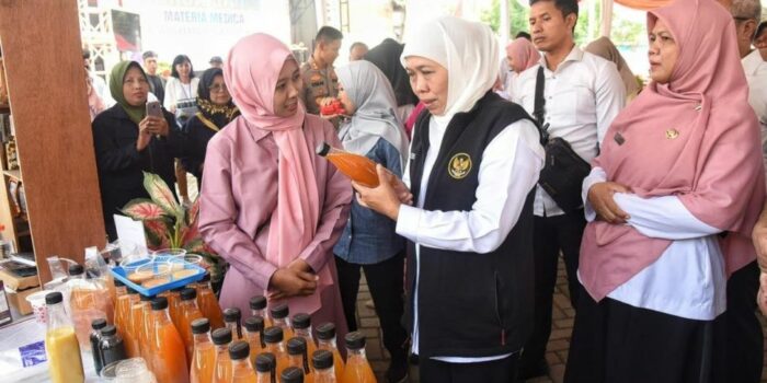 Gubernur Khofifah Dorong Produk Herbal UMKM Jatim Go Global