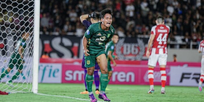 Menang di Laga Pembuka, Pelatih Persebaya Blak-blakan Soal Target Musim Ini