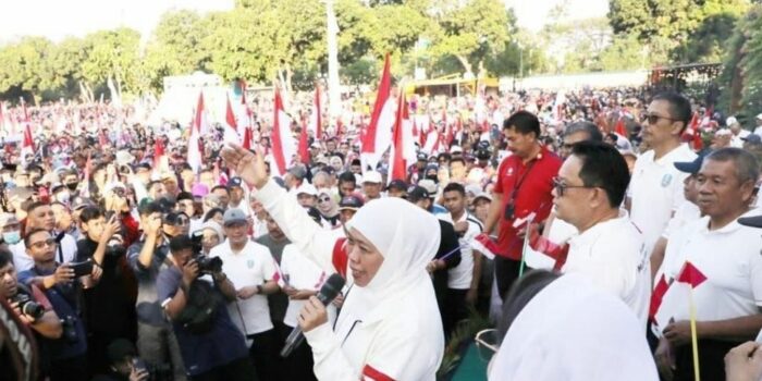 Gubernur Khofifah Bersama 48 Ribu Masyarakat Jatim Meriahkan Jalan Sehat 1 Muharram 1445 H – Berita Jatim