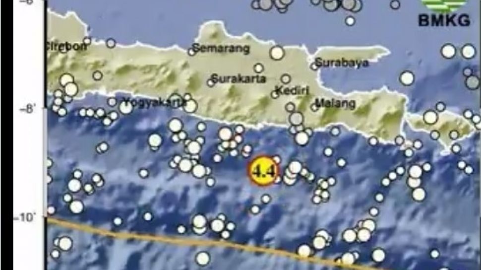 Gempa Magnitudo 4,4 Guncang Trenggalek Malam Ini