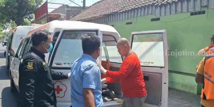 BREAKING NEWS: Pemilik Warung di Mojokerto Ditemukan Bersimbah Darah, Sejumlah Barang Hilang