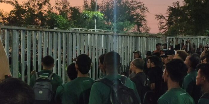 Kalah Dari Persikabo 1973, Pemain Persebaya Disidang Bonek Mania