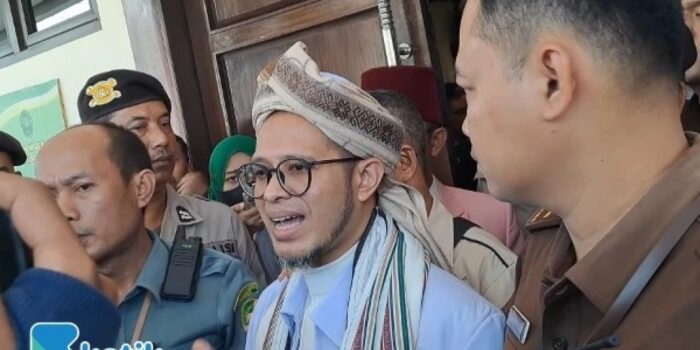 BREAKING NEWS: Terbukti Lakukan Kekerasan Seksual, Pengasuh Ponpes di Jember Divonis 8 Tahun Penjara