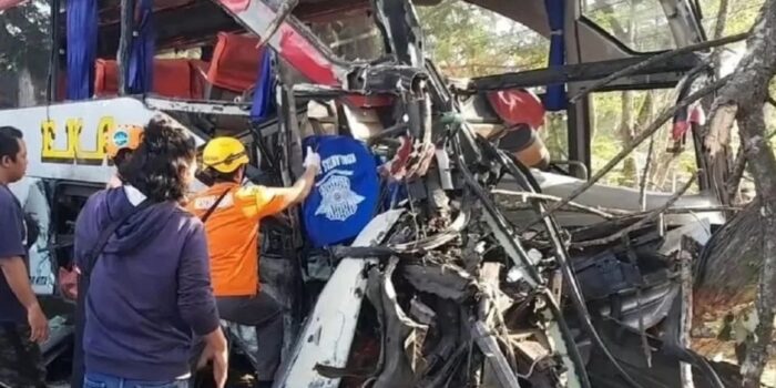 Kondisi Terkini Penumpang Bus Eka dan Sugeng Rahayu yang Terlibat Kecelakaan di Ngawi