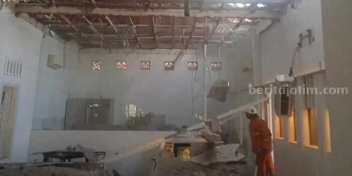 Ledakan di Kafe Jalan Imam Bonjol Surabaya Terdengar Hingga Radius 800 Meter, 3 Orang Terluka – Berita Jatim