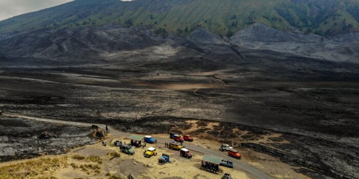 Wisata Gunung Bromo Dibuka Lagi Usai Terbakar, BB TNBTS Beri Pesan Menohok