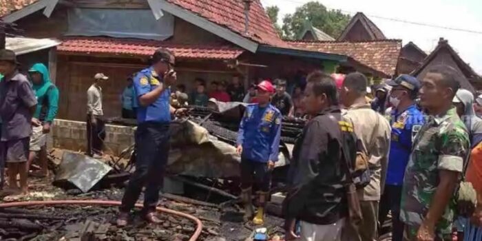 Pesta Pernikahan Sudah Dekat, Rumah Milik Warga Tuban Ini Terbakar