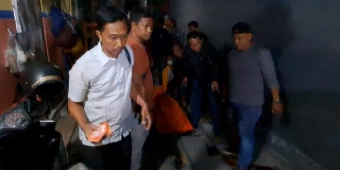 Polisi Amankan Palu dan Senapan Angin yang Digunakan Membunuh Wartawan di Jombang – Berita Jatim