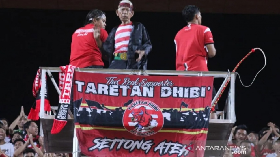 Cerita Suporter Madura United: Sering Diteriaki 'Bakul Sate' Saat Away ke Kandang Lawan