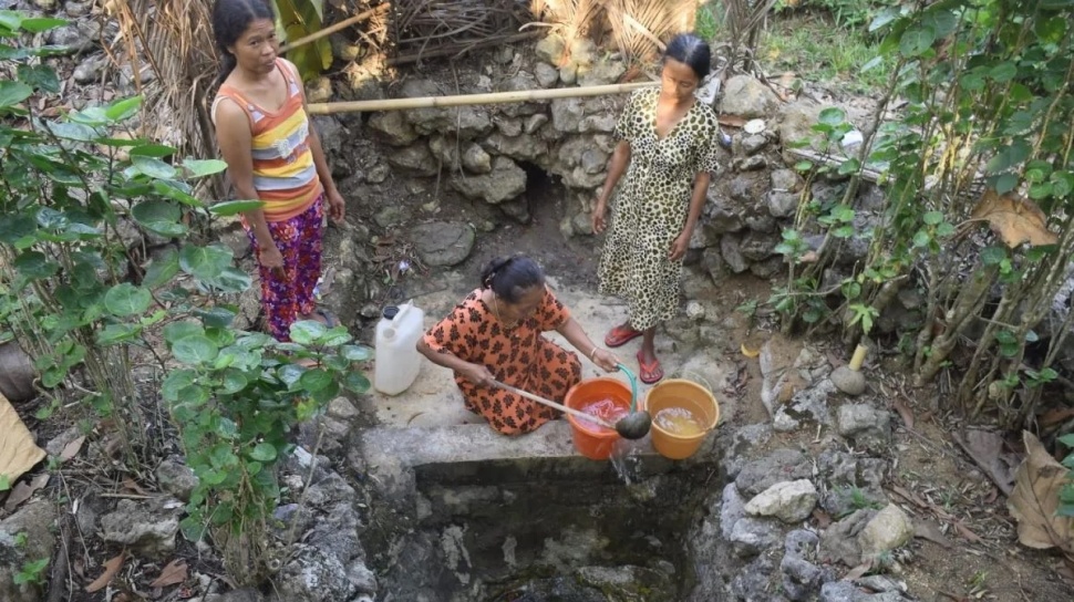 17 Desa di Trenggalek Kekeringan, Sumur Warga Mulai Mengering