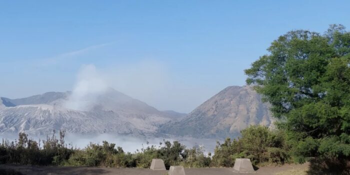 Aktivitas Deformasi Gunung Bromo Meningkat, Waspada Erupsi Freatik dan Gas Vulkanik