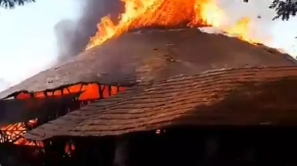 Kafe di Bypass Pandaan Terbakar, Semua Bangunan Ludes