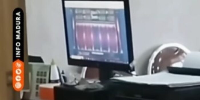 Viral Staf DPRD Pamekasan Diduga Main Game ‘Slot’ Pakai Komputer Kantor – Berita Jatim