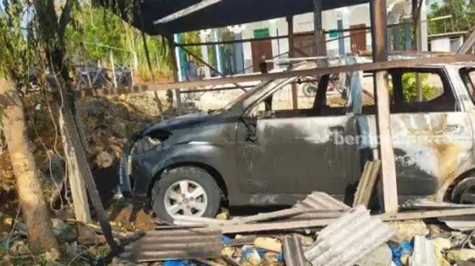 Terjadi Lagi, Mobil Terbakar Misterius di Sampang Bikin Warga Resah