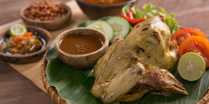 Info 7 Makanan Khas Bali Paling Populer Wajib di Coba