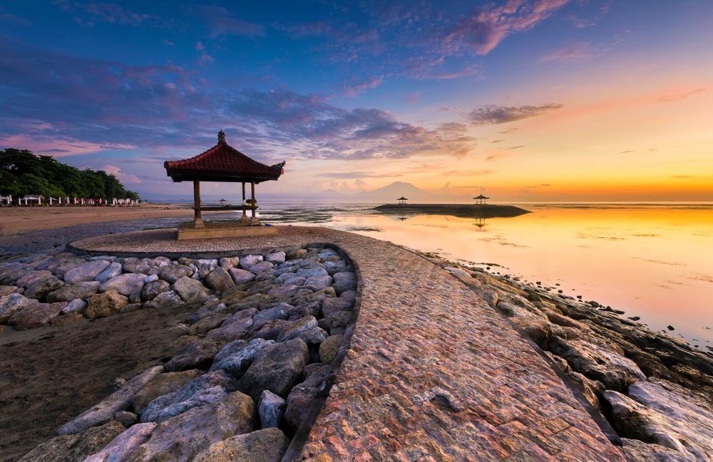 Menikmati Sunrise di Objek Wisata Sanur Bali