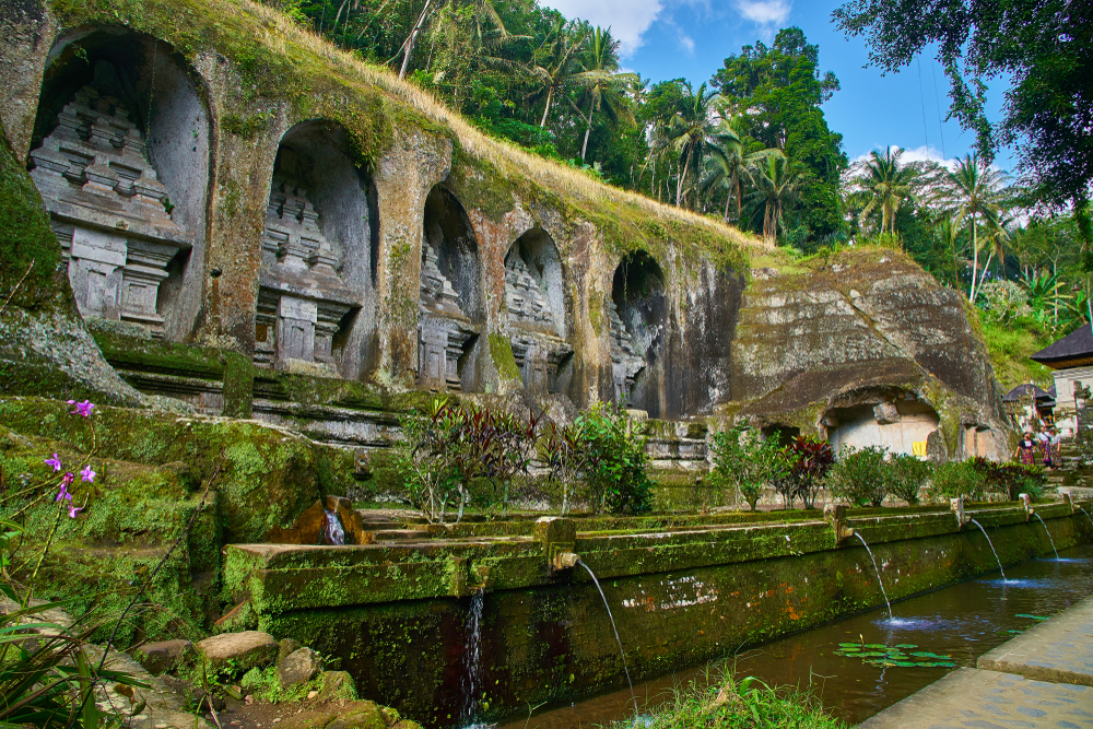 Tempat Wisata Di Bali Selain Pantai : Pura Gunung Kawi