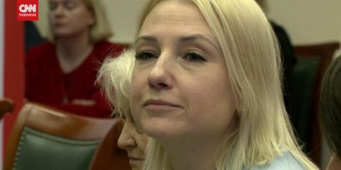 Berita Yekaterina Duntsova, Jurnalis yang Jadi Lawan Putin di Pilpres
