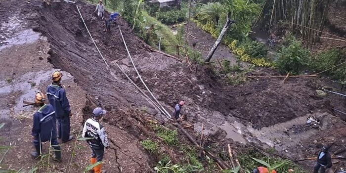 Longsor Kota Batu, Dua Desa di Kecamatan Bumiaji Terdampak – Berita Jatim
