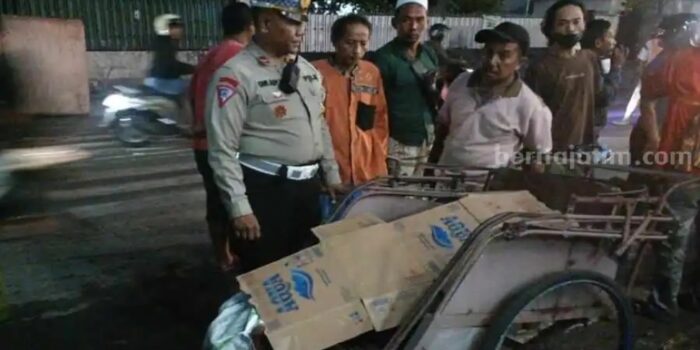 Tawuran di Jalan Kenjeran Surabaya, Seorang Pelajar Tewas dengan Luka Bacok