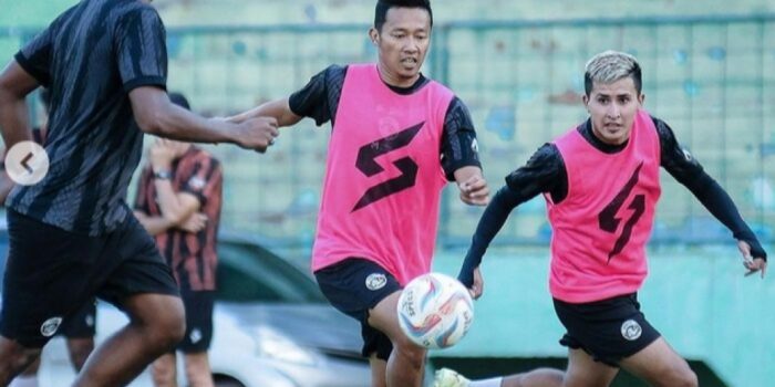 Arema FC Beri Kesempatan Pemainnya Berkumpul dengan Keluarga, Ini Alasannya