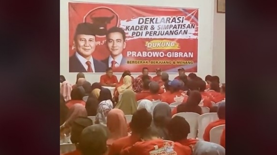 Viral Sekelompok Orang Berkaus PDIP Dukung Prabowo-Gibran, DPD Jatim Singgung Kudatuli