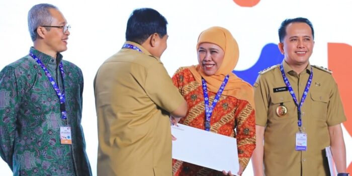 Khofifah Ajak Seluruh Elemen Tingkatkan Integritas dan Sinergi untuk Berantas Korupsi