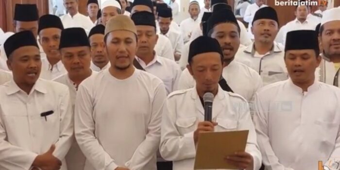 Deklarasi Prabowo-Gibran, Ratusan Kiai Kampung di Jatim Jemput Dawuh Gus Dur