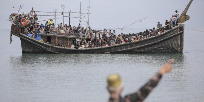 Berita UNHCR Ungkap 400 Imigran Rohingya Masih Terombang-ambing di Laut