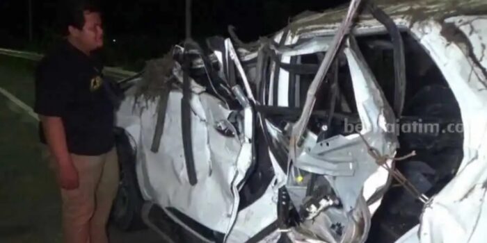 Ringsek! Mobil Milik Pengurus PBNU Kecelakaan di Tol Ngawi, 1 Orang Meninggal Dunia – Berita Jatim