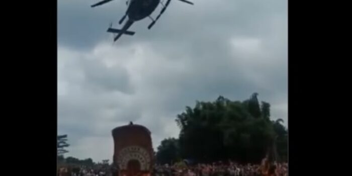 Detik-detik Seniman Reog Ponorogo Terhempas Gegara Kena Angin Helikopter di Magetan – Berita Jatim