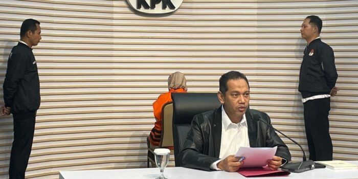 KPK Amankan Rp69,9 juta dari Tangan Kasubag BPPD Sidoarjo