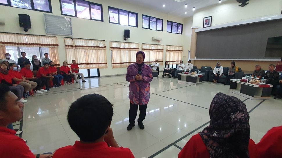Mensos Relokasi Keluarga Korban Rudapaksa Ayah Tiri di Surabaya