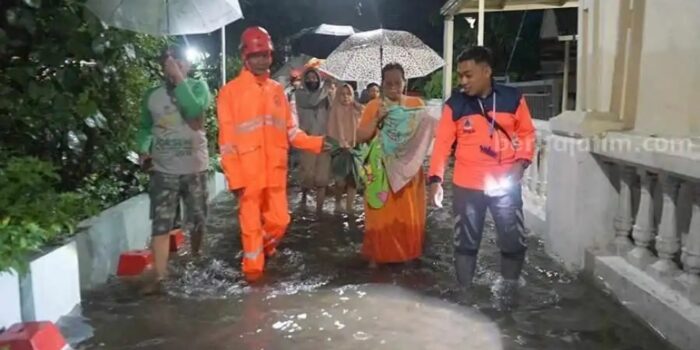 Waru Sidoarjo Dikepung Banjir, Warga Mulai Dievakuasi