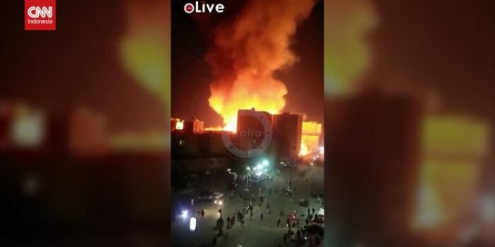Berita Studio Film Tertua di Mesir Hancur Dilalap Api