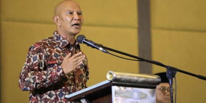 Berita Rupiah Loyo, Ketua Banggar DPR Waspadai Ancaman Krisis Finansial
