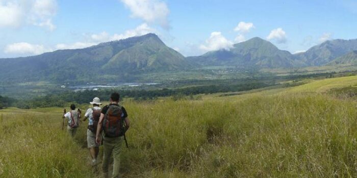 Berita Gunung Rinjani Terbakar, Titik Api di Danau Segara Anak
